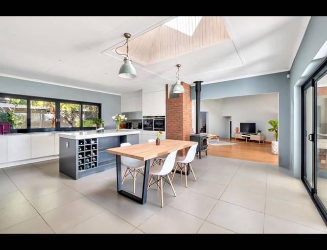 4 BEDROOM HOUSE FOR SALE IN CRAIGHALL PARK